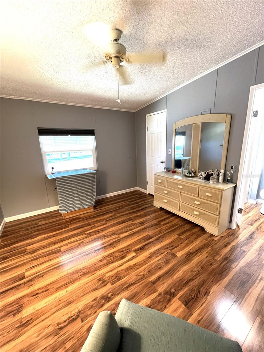 Image 27 of 67 For 1817 Pennsylvania Avenue