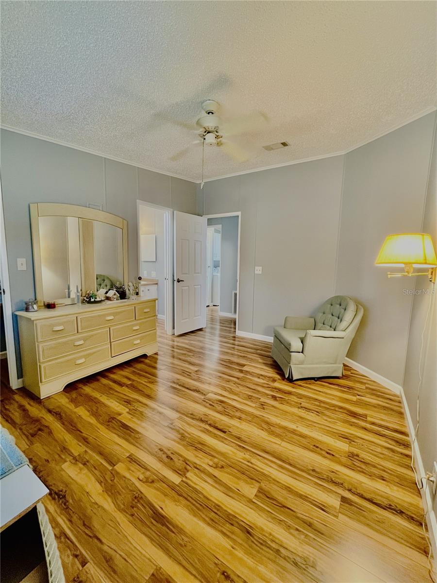 Image 28 of 67 For 1817 Pennsylvania Avenue