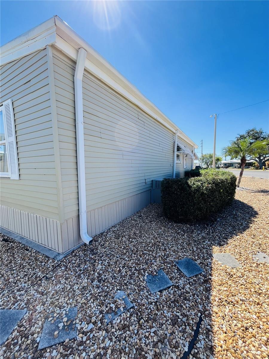 Image 46 of 67 For 1817 Pennsylvania Avenue