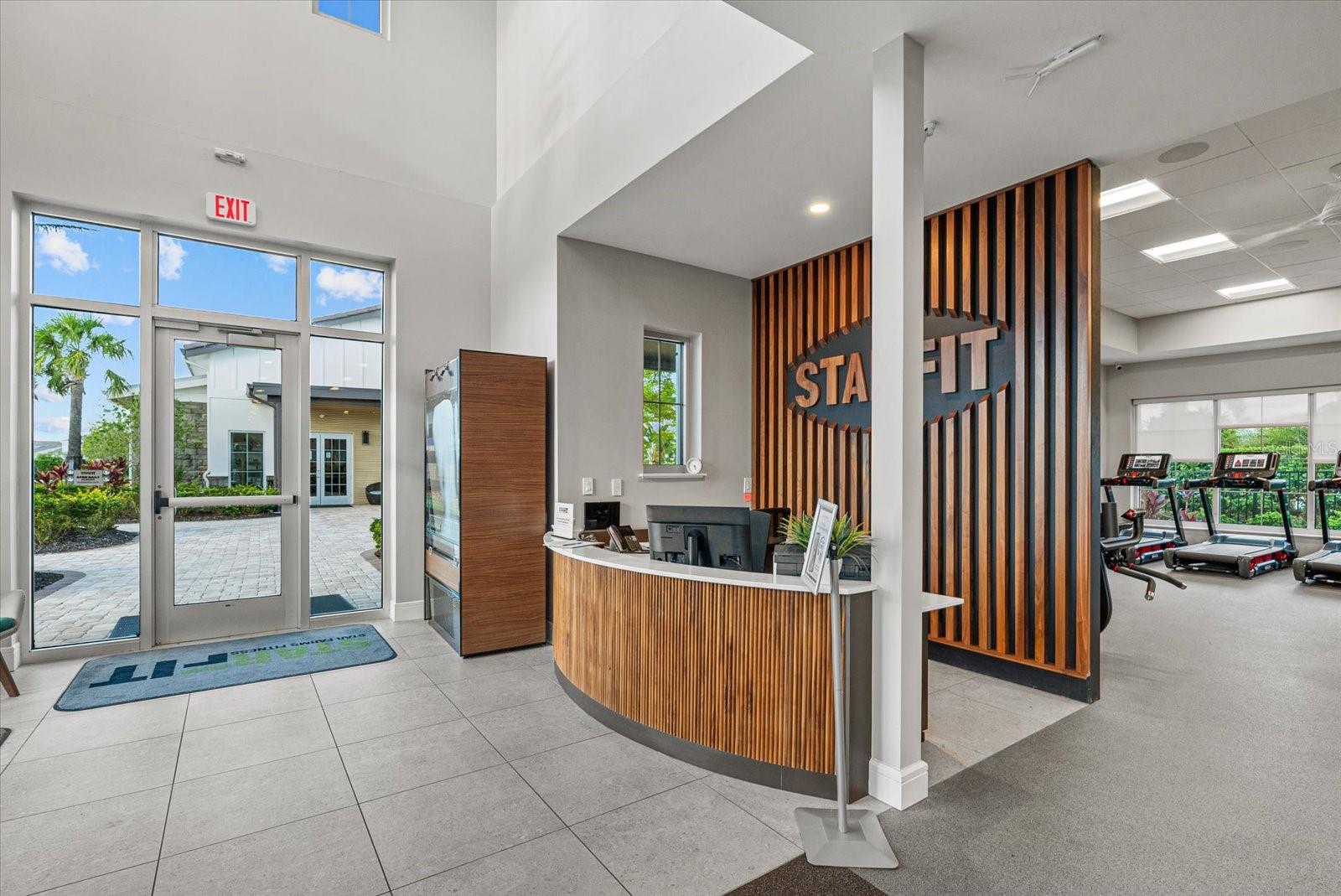 Image 68 of 79 For 17713 Crescent Moon Loop