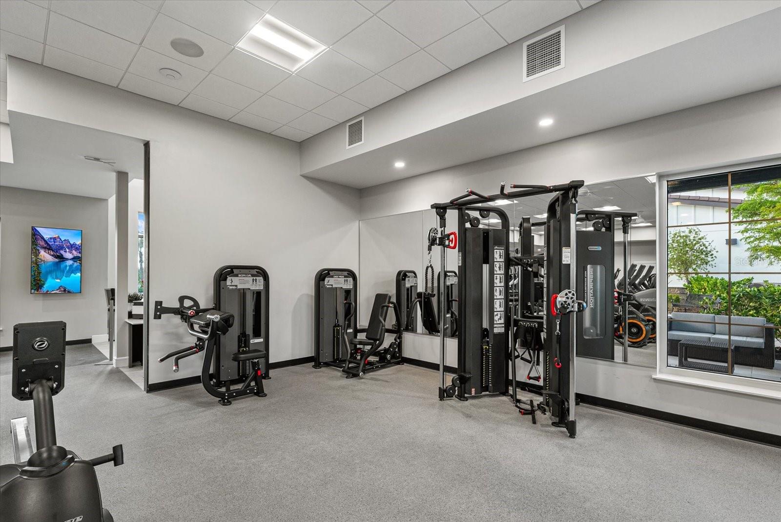 Image 71 of 79 For 17713 Crescent Moon Loop