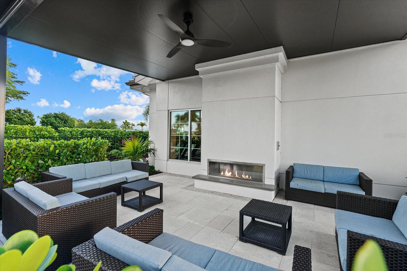 Image 73 of 79 For 17713 Crescent Moon Loop