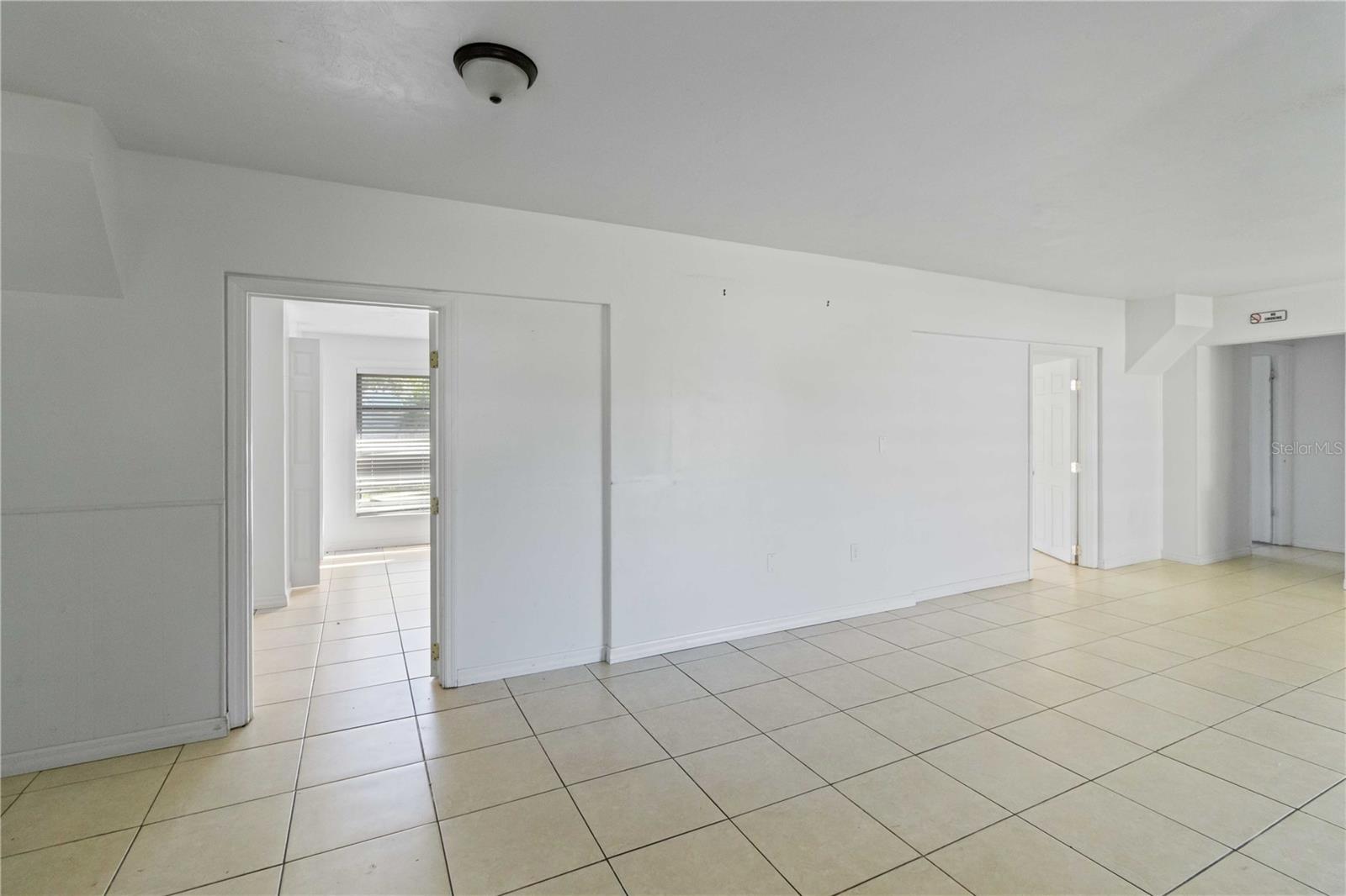 Image 10 of 30 For 2770 Wood Street