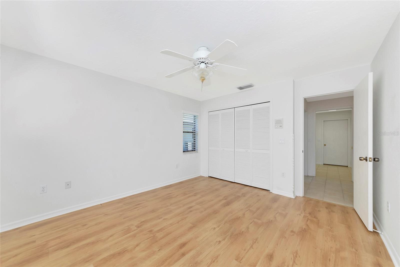 Image 24 of 38 For 5122 Wedge Court E