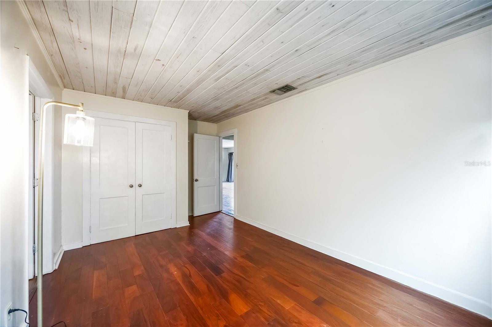 Image 18 of 45 For 816 59th Street Nw