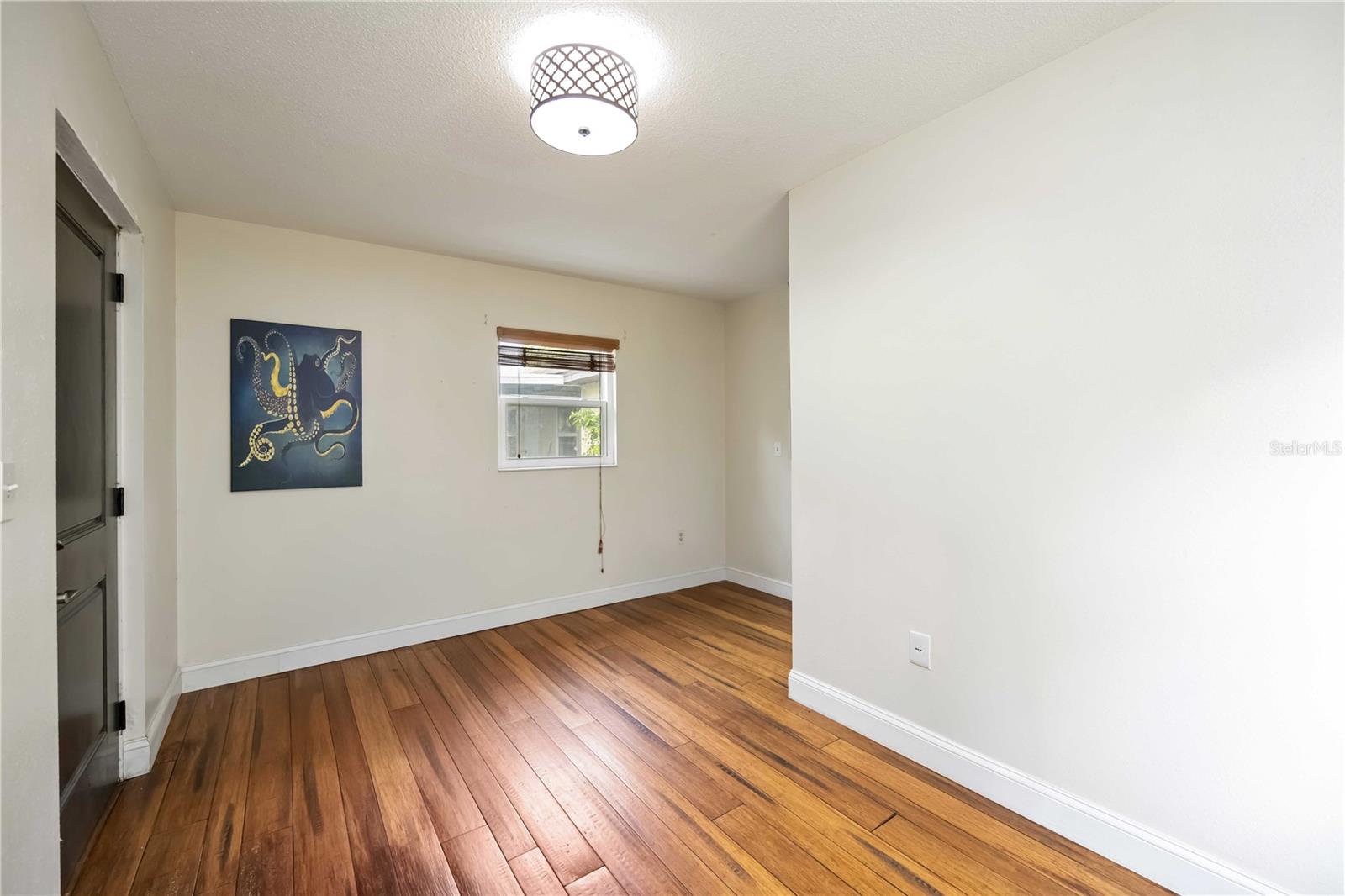 Image 23 of 45 For 816 59th Street Nw