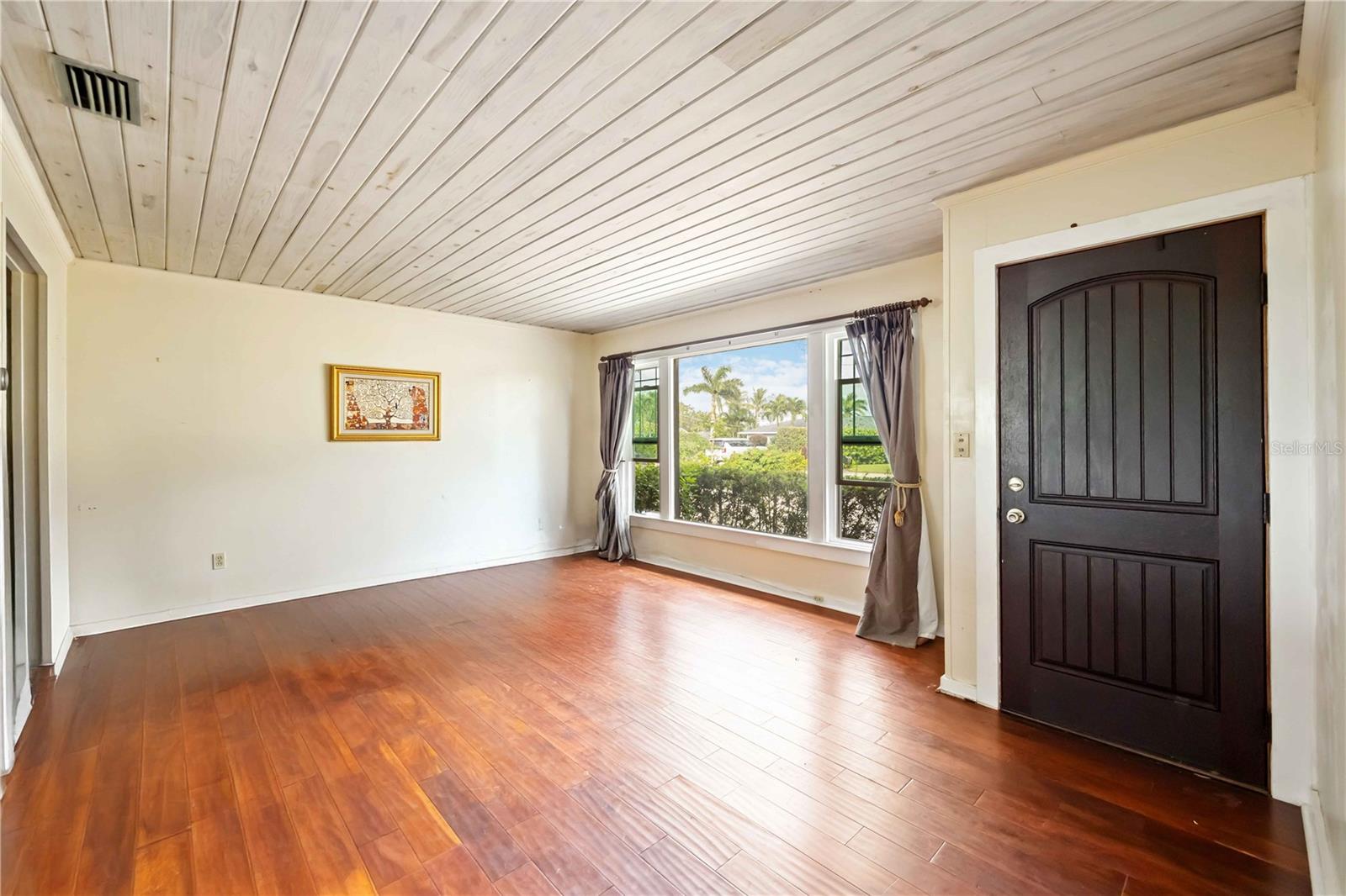Image 7 of 45 For 816 59th Street Nw