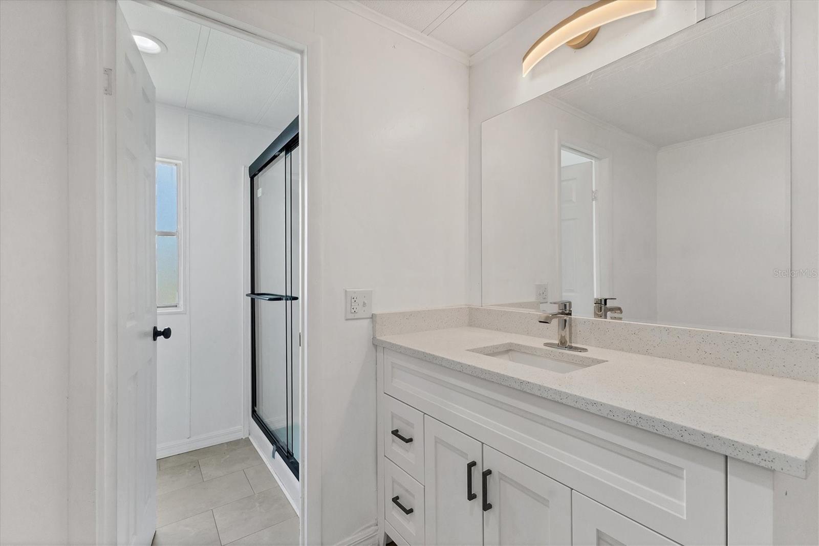 Image 16 of 37 For 6710 36th Avenue E 54