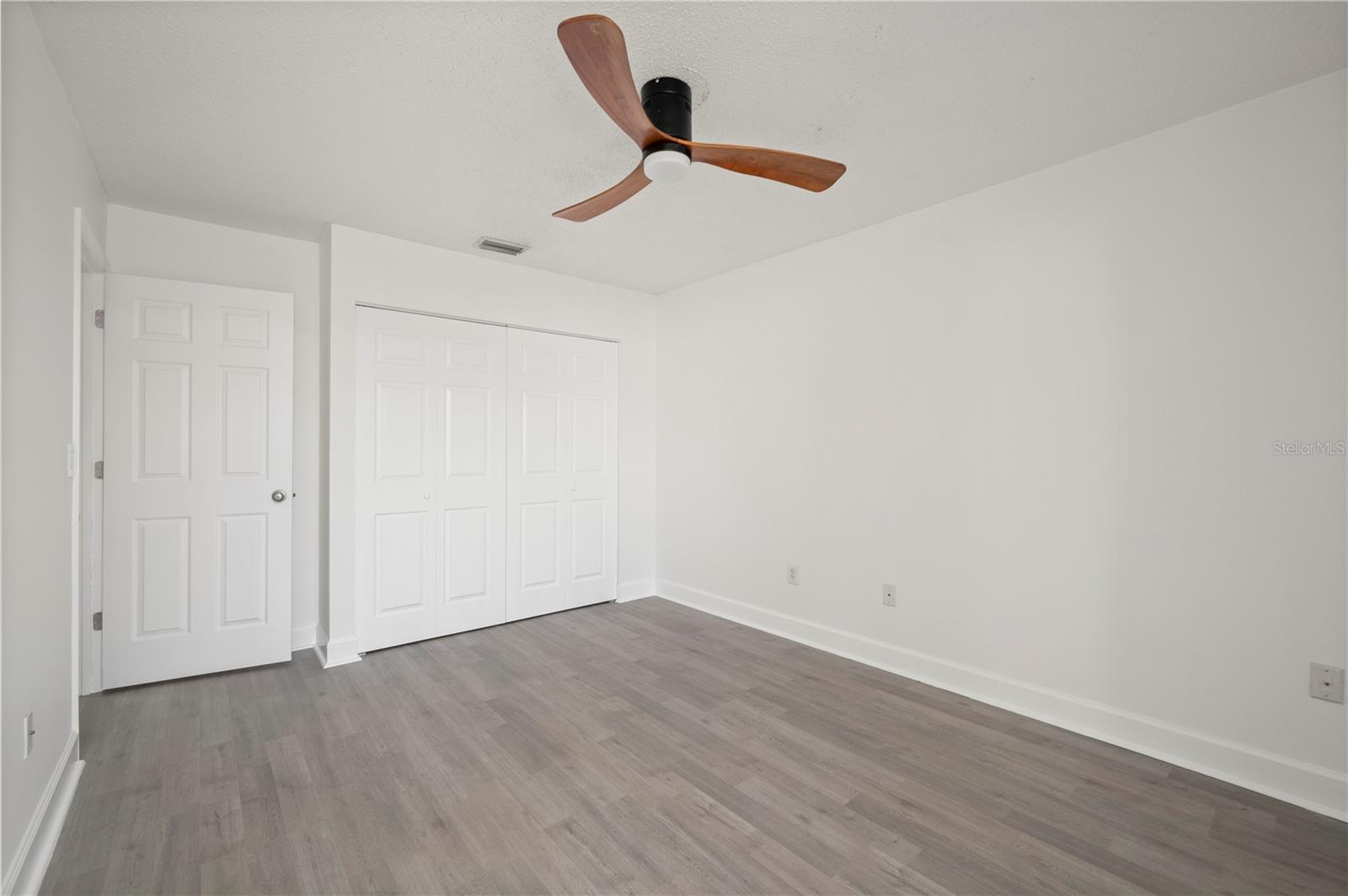 Image 26 of 46 For 8858 Fay Avenue