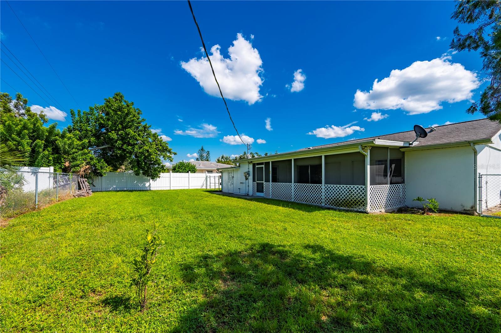 Image 29 of 46 For 8858 Fay Avenue