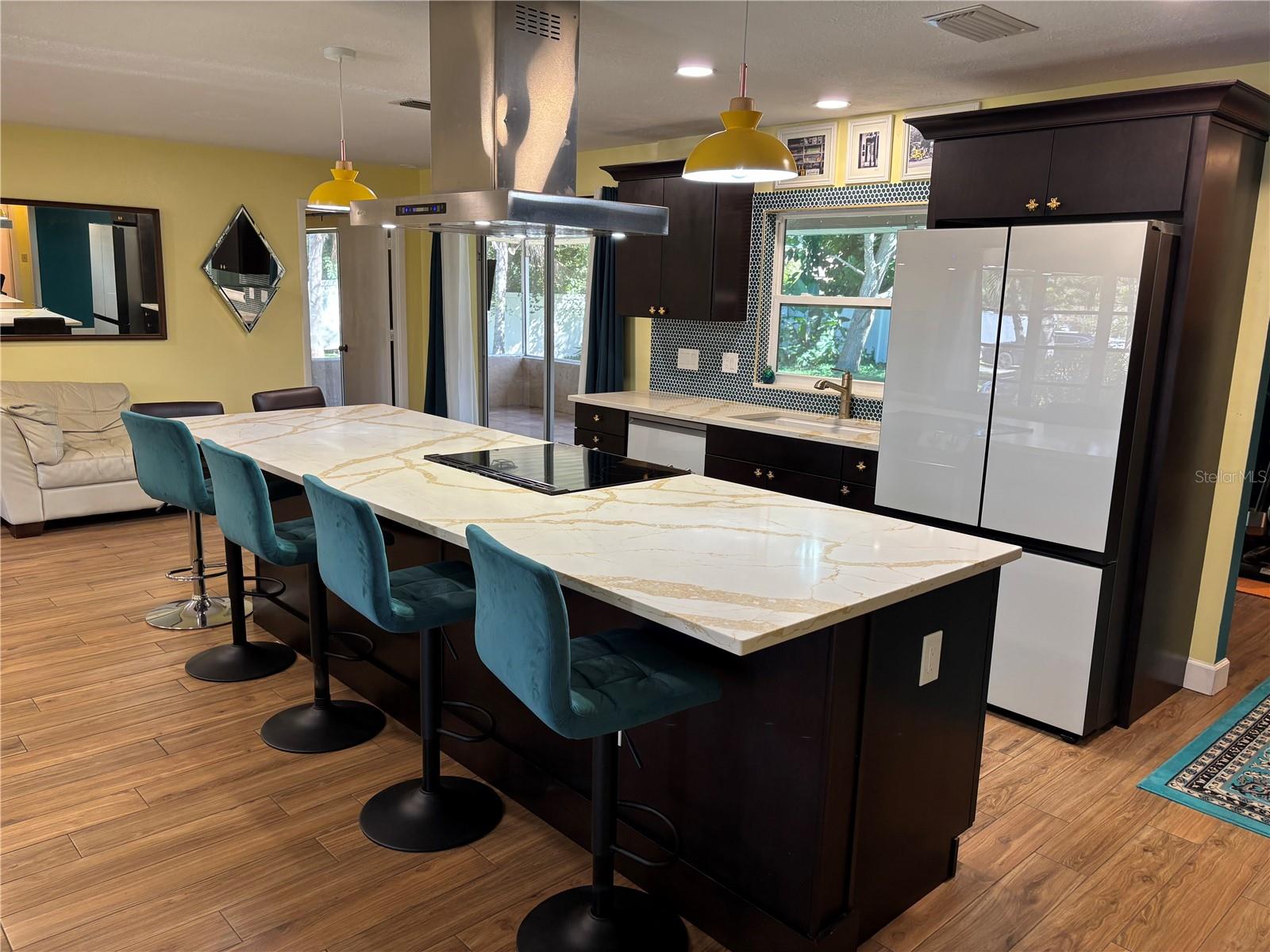 Image 7 of 21 For 2866 Rainbow Circle