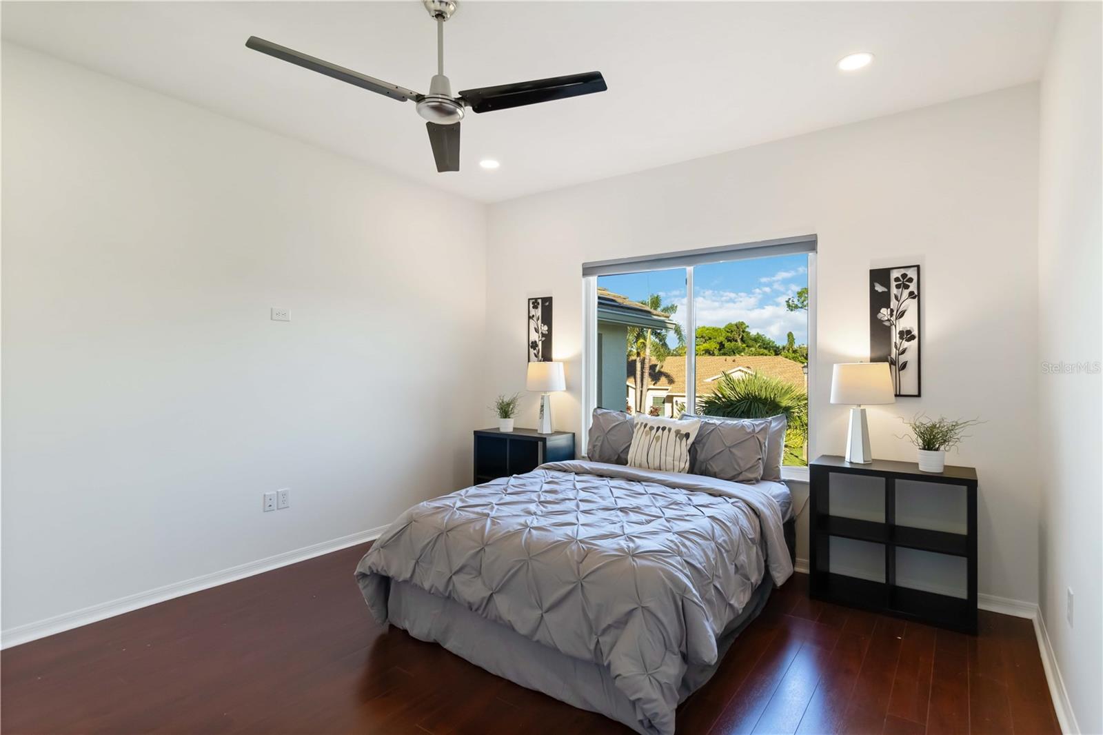 Image 38 of 73 For 4223 Balmoral Way