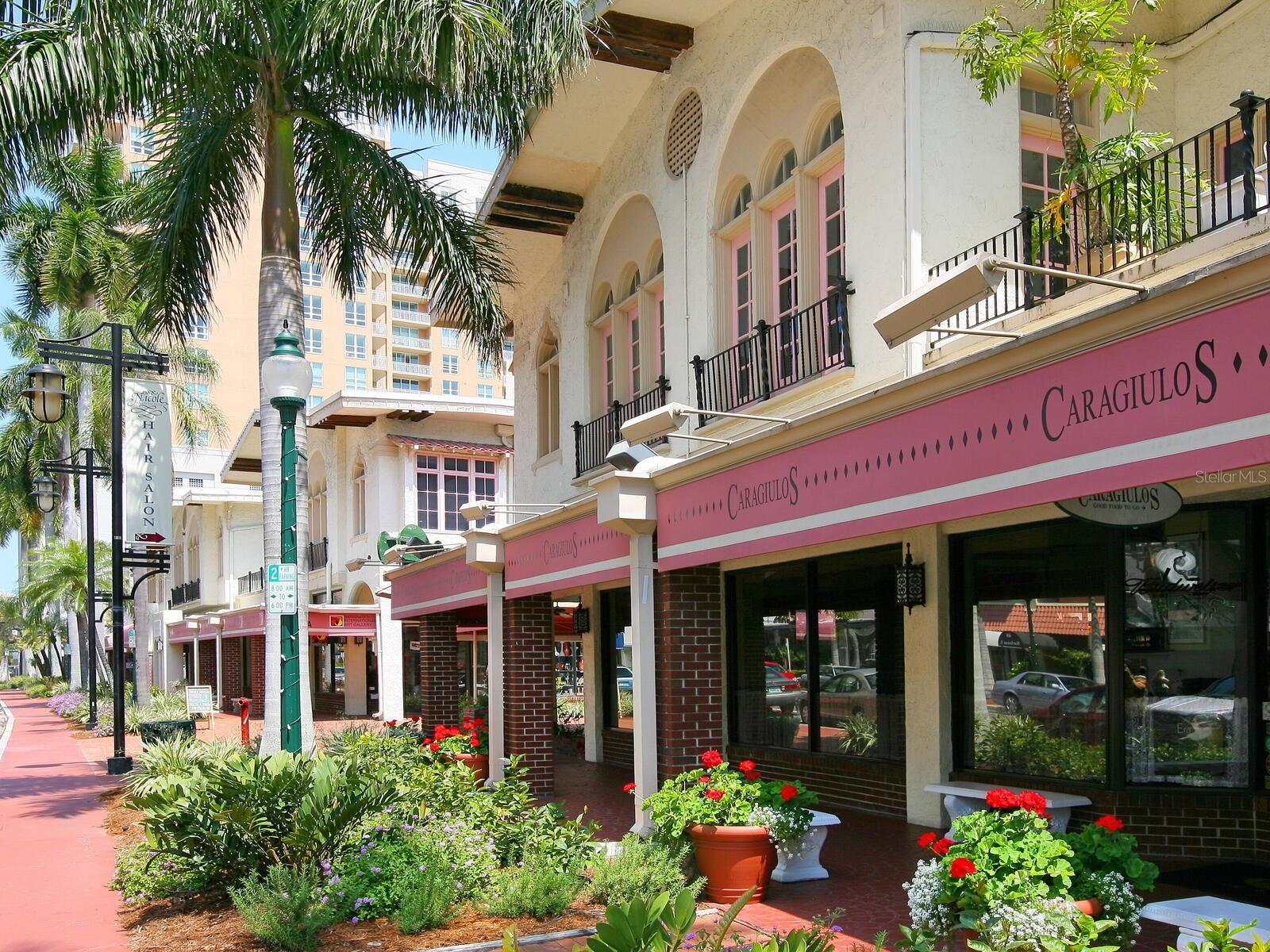 Image 42 of 59 For 894 Freeling Drive