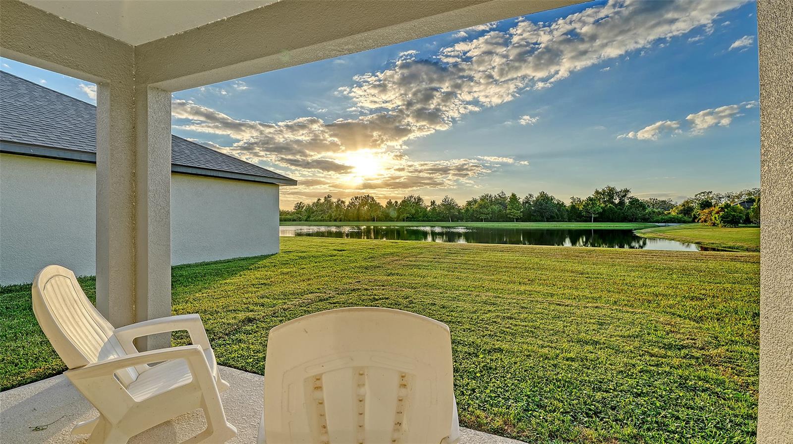 Image 18 of 56 For 16121 61st Lane E