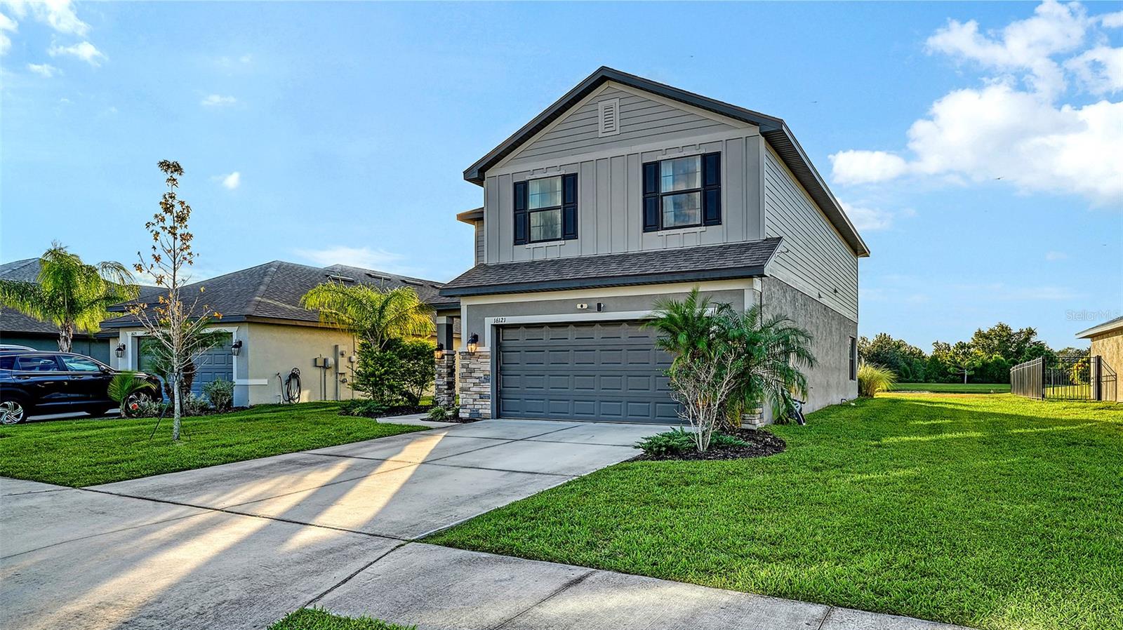 Image 44 of 56 For 16121 61st Lane E