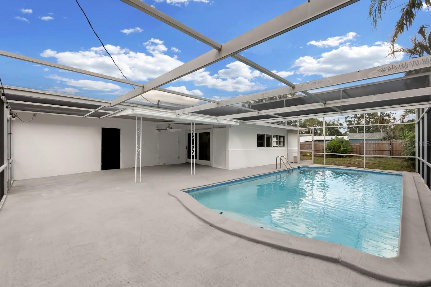 Image 30 of 40 For 2544 Orsova Way