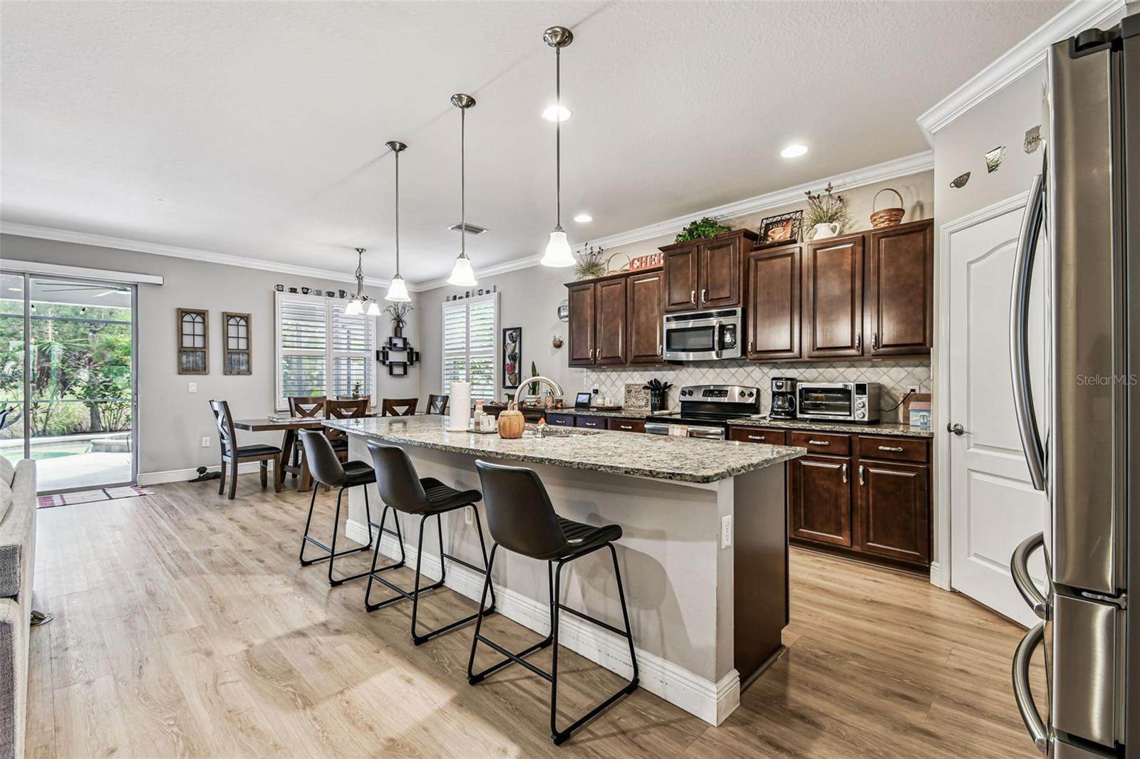 Image 30 of 78 For 3006 Oriole Drive