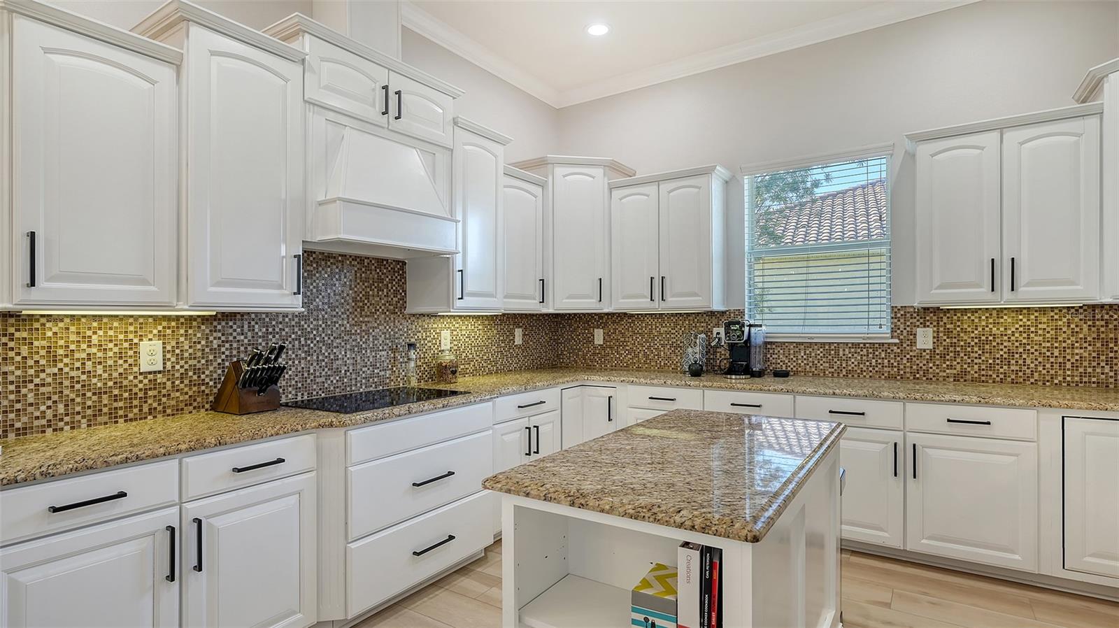 Image 17 of 58 For 6670 Horned Owl Place