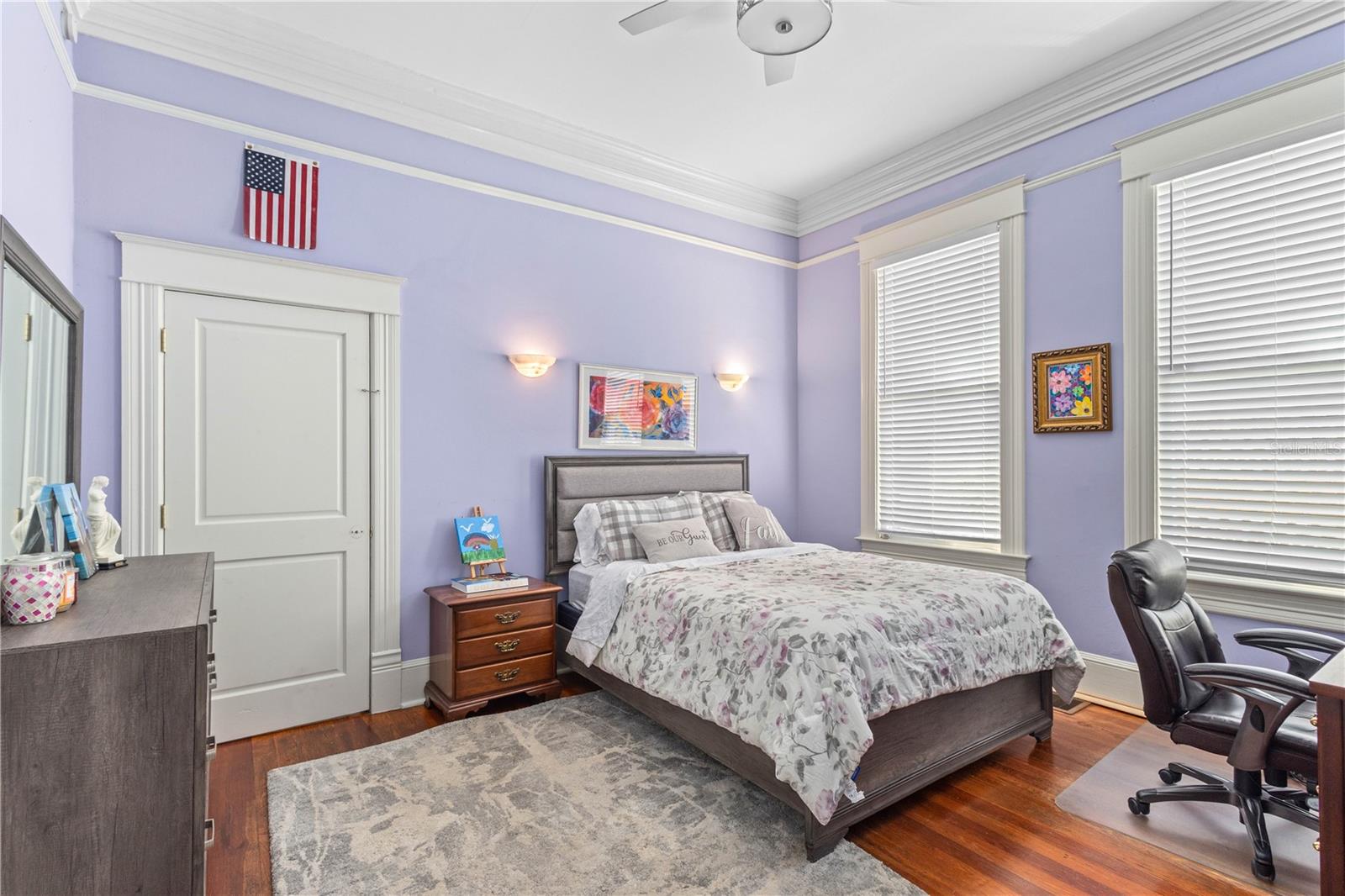 Image 14 of 34 For 501 Euclid Avenue