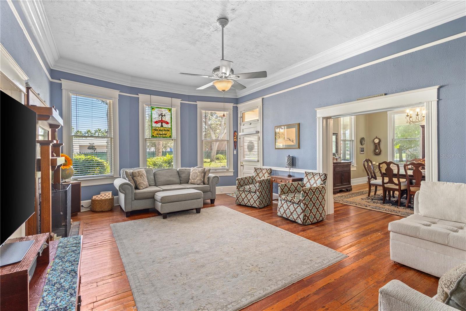 Image 8 of 34 For 501 Euclid Avenue