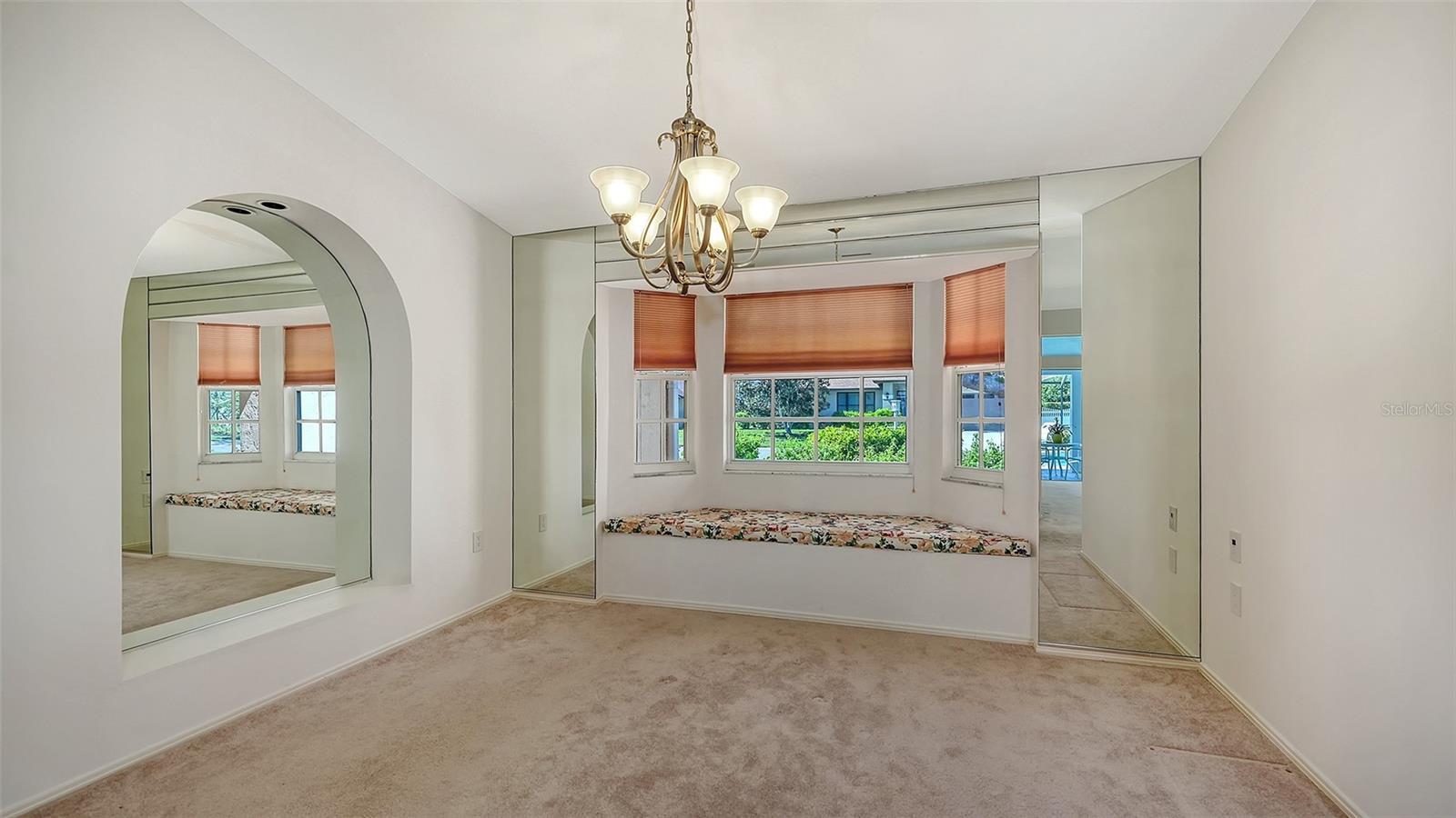 Image 11 of 54 For 4487 Diamond Circle E