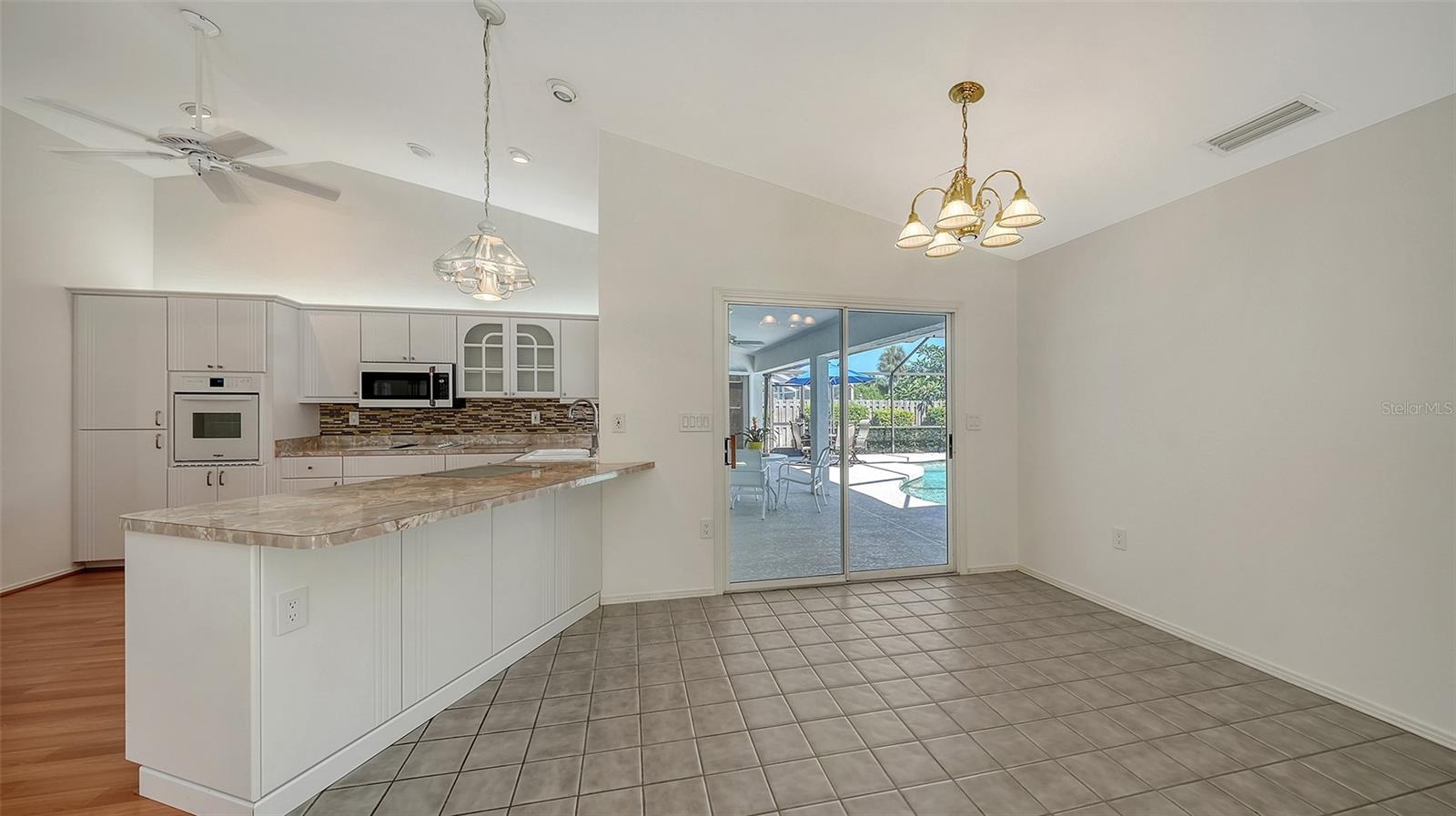 Image 16 of 54 For 4487 Diamond Circle E