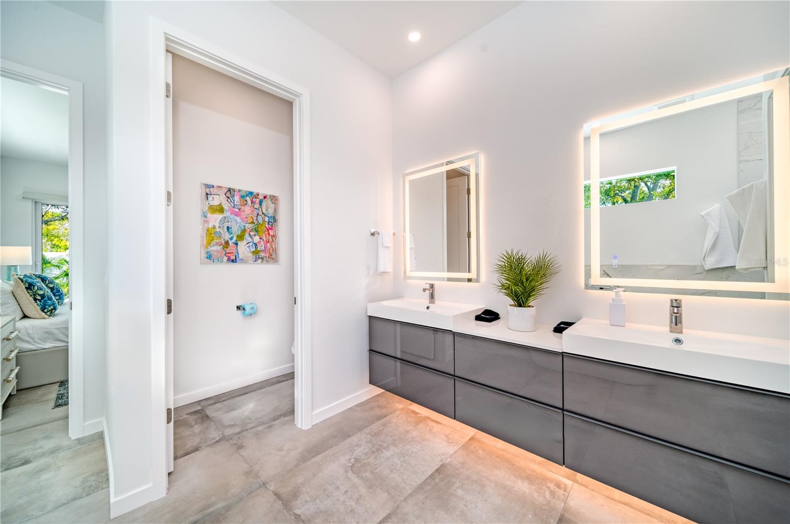 Image 27 of 64 For 2585 Clematis Street