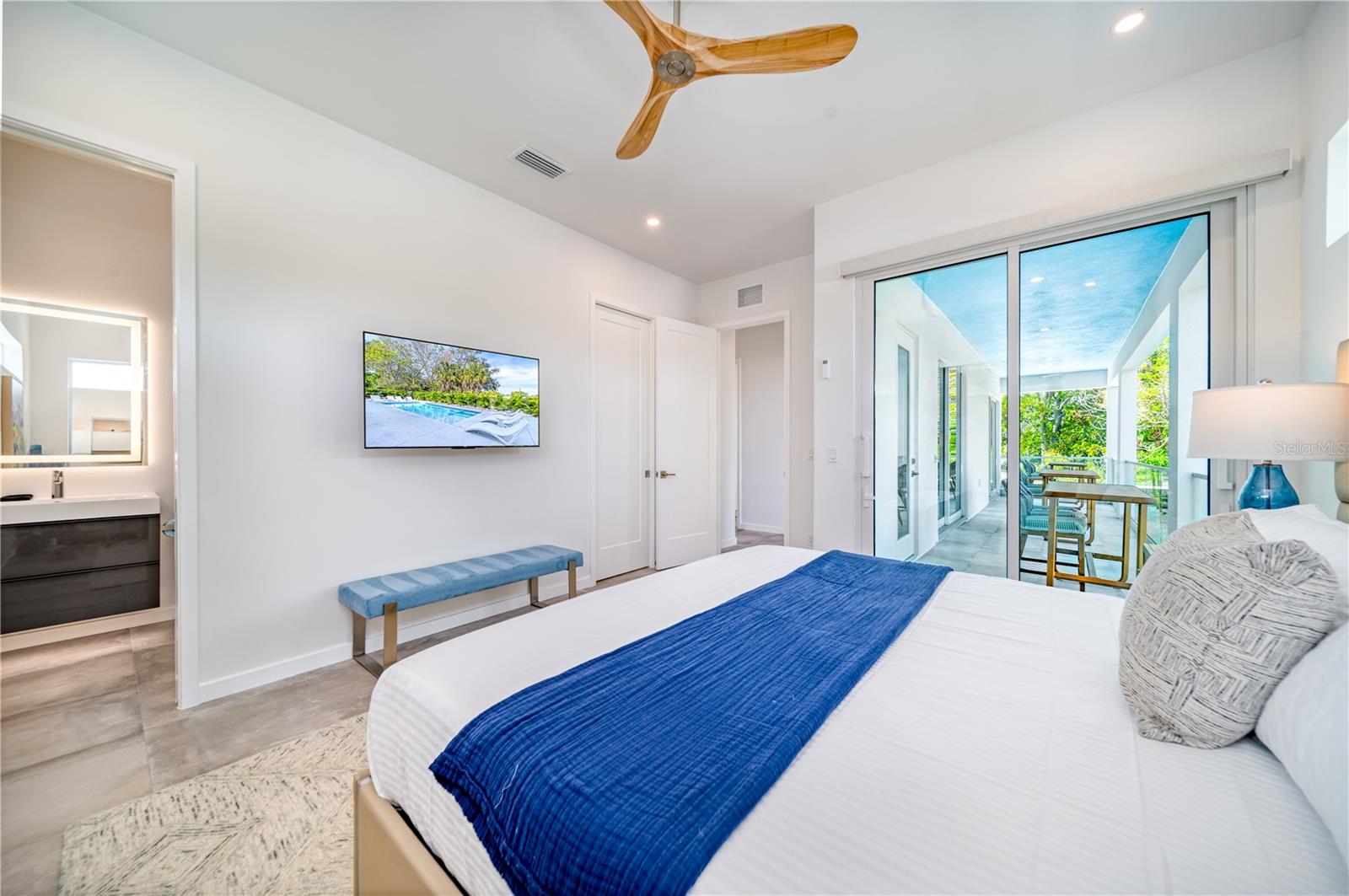 Image 46 of 64 For 2585 Clematis Street