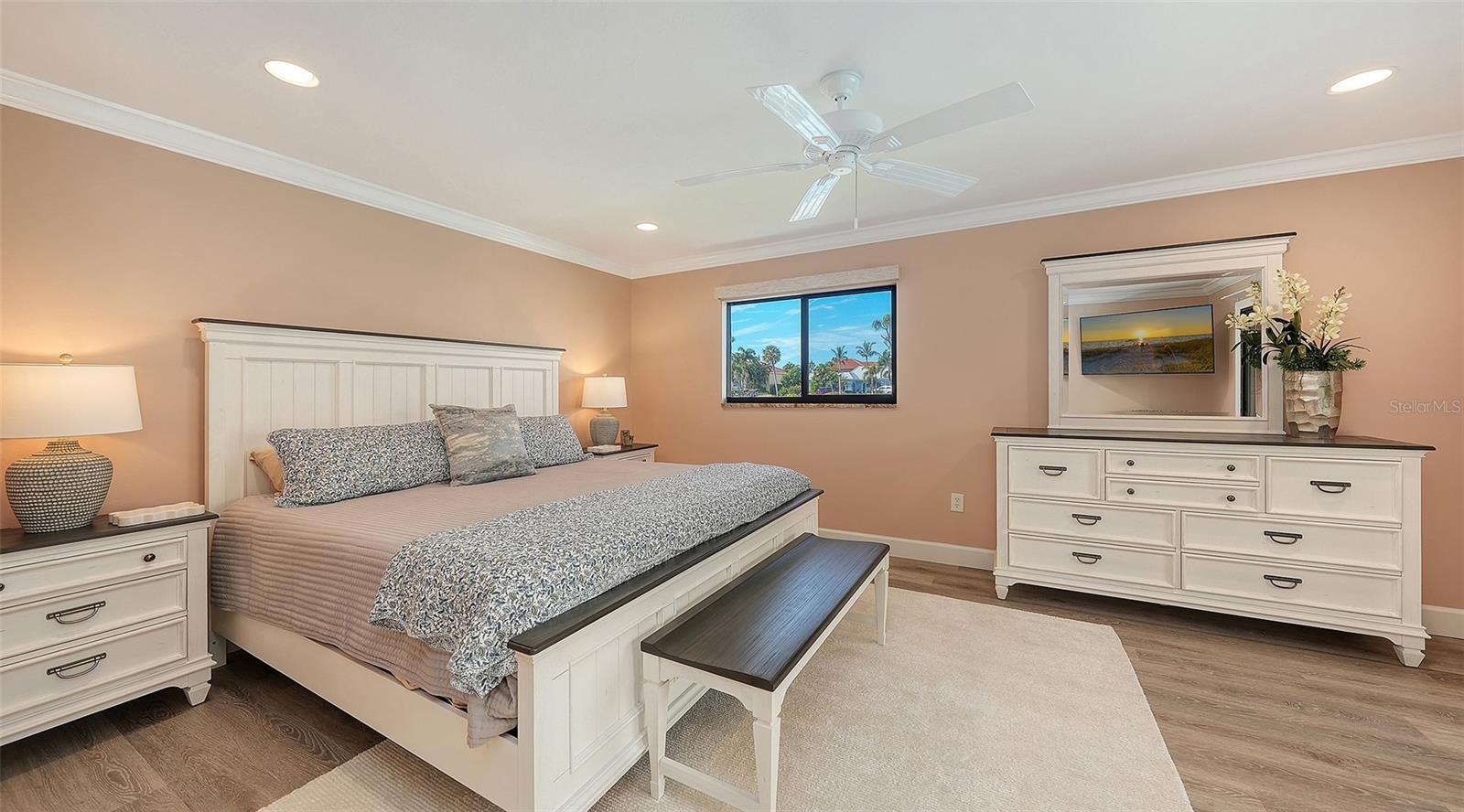 Image 23 of 49 For 595 Bowsprit Lane