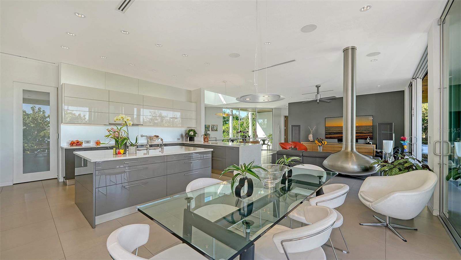 Image 27 of 80 For 251 Cedar Park Circle