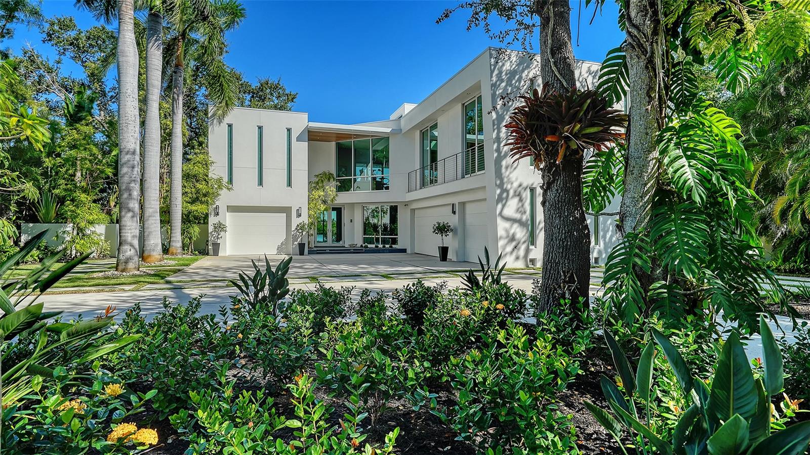 Image 3 of 80 For 251 Cedar Park Circle