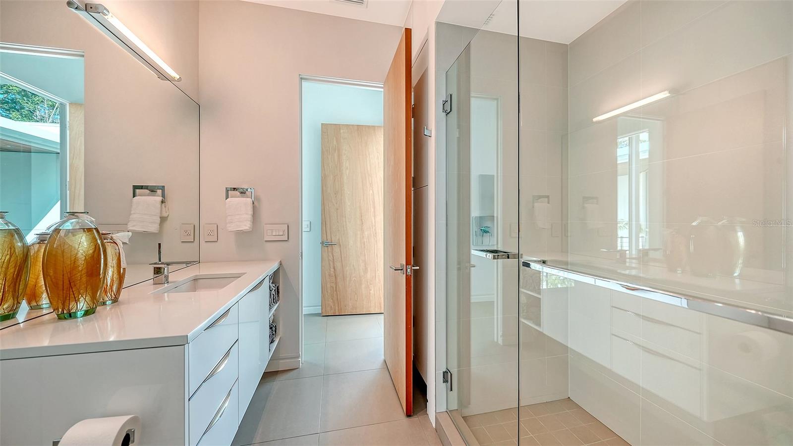 Image 40 of 80 For 251 Cedar Park Circle