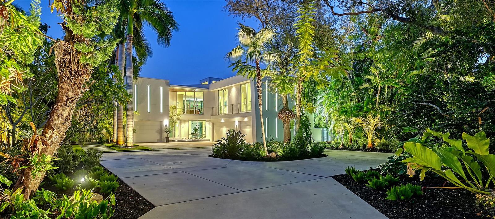 Image 6 of 80 For 251 Cedar Park Circle