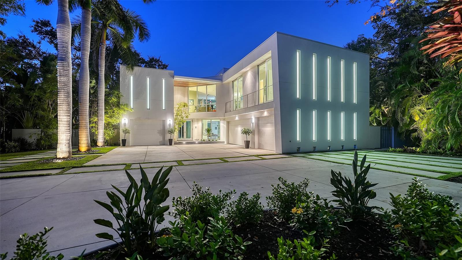 Image 7 of 80 For 251 Cedar Park Circle