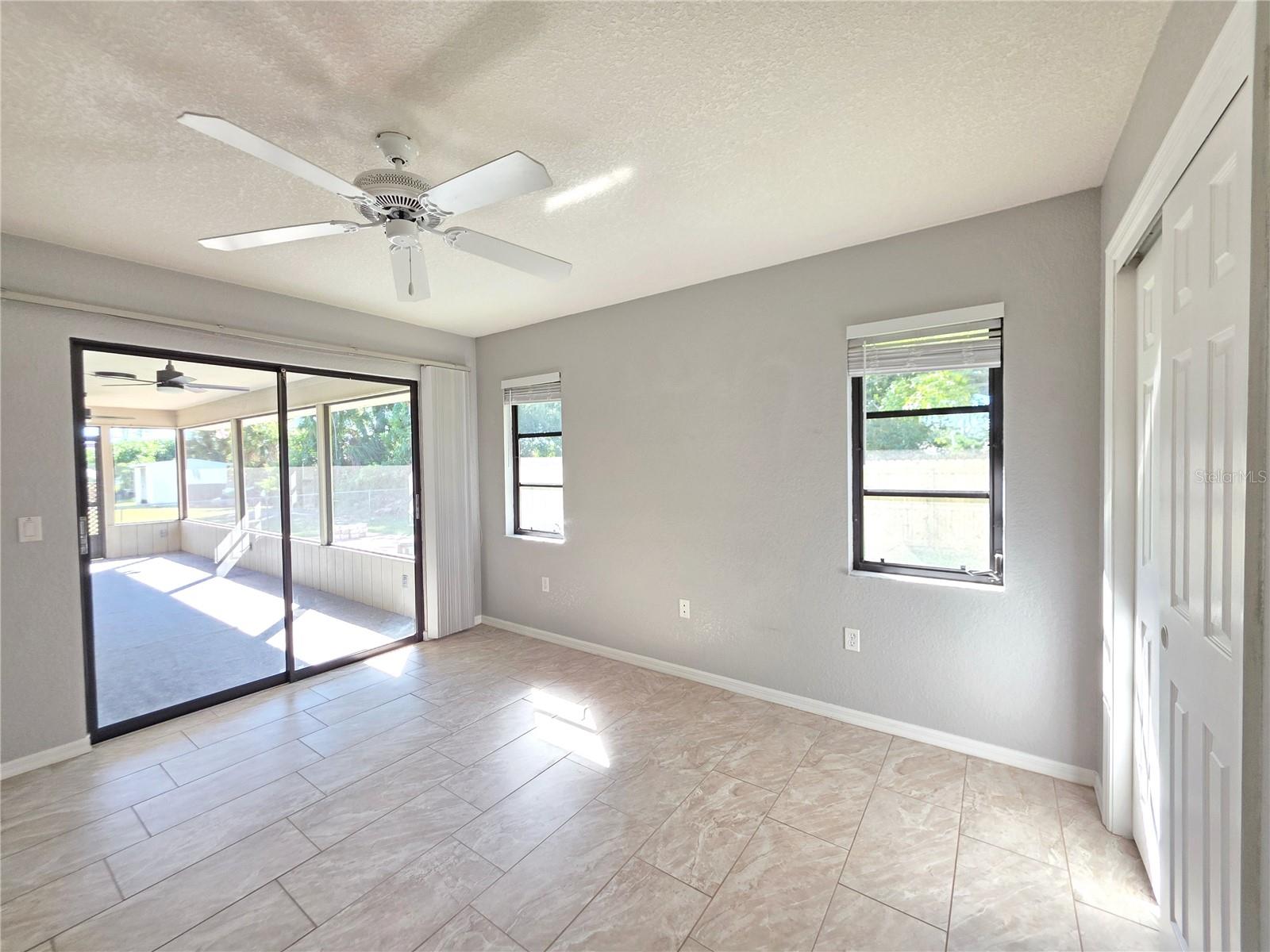 Image 12 of 25 For 920 Tanager Road