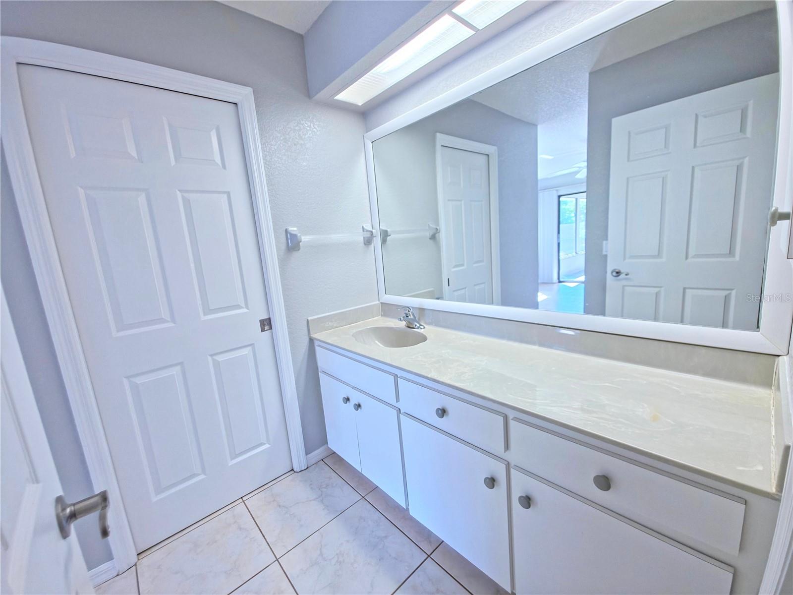 Image 13 of 25 For 920 Tanager Road