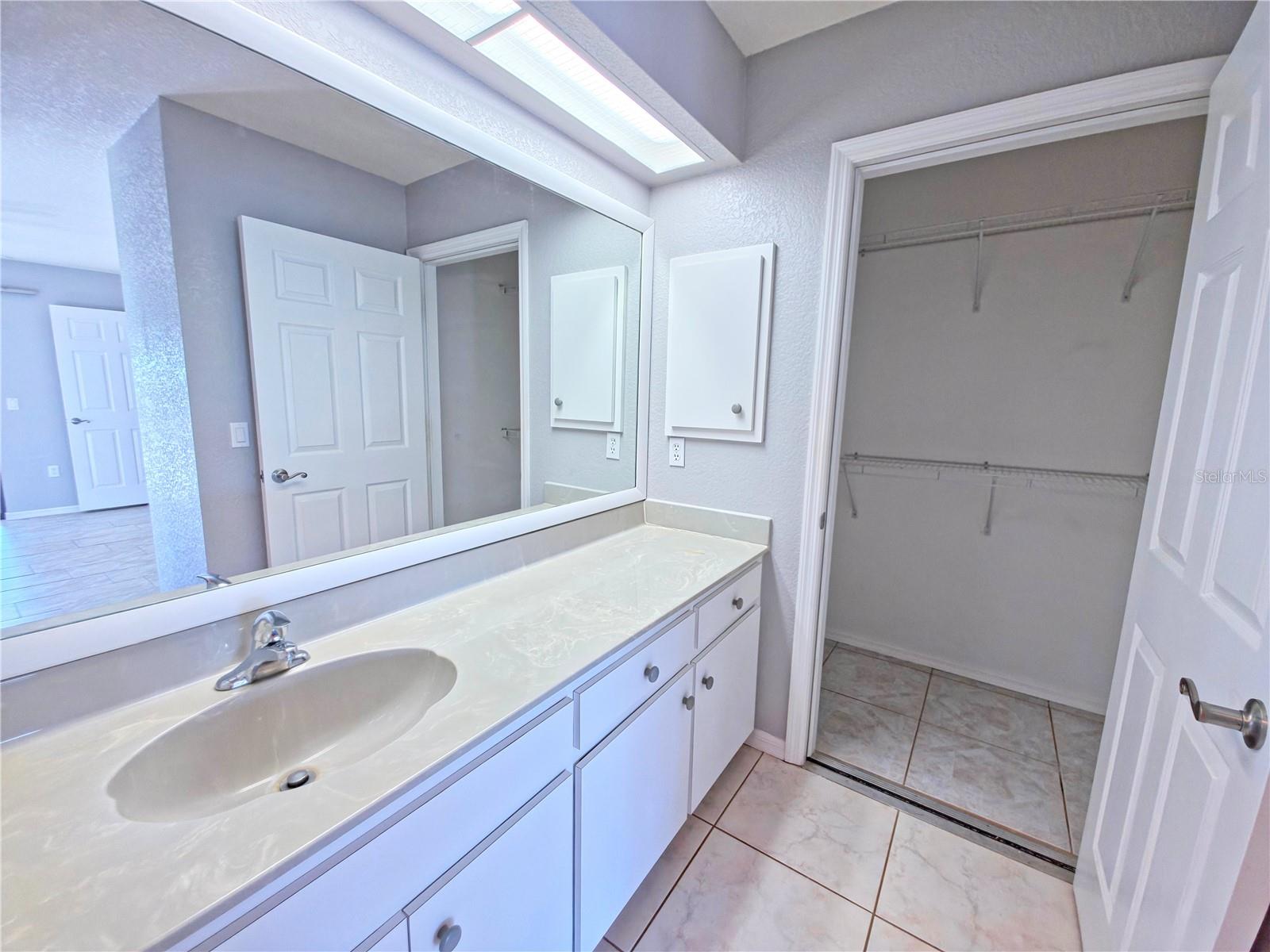 Image 14 of 25 For 920 Tanager Road