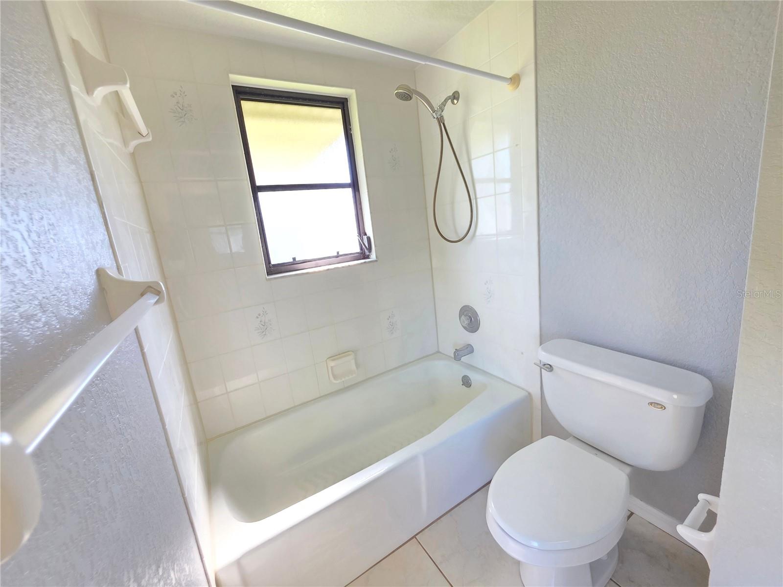 Image 20 of 25 For 920 Tanager Road