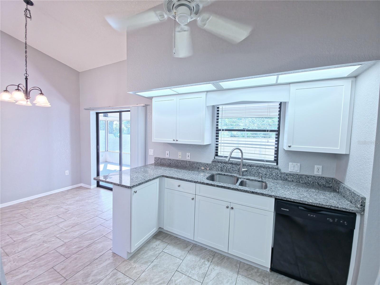 Image 7 of 25 For 920 Tanager Road