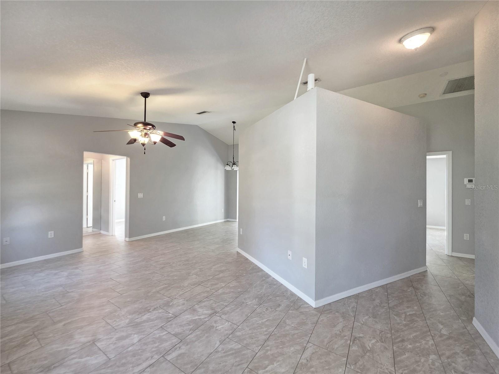 Image 9 of 25 For 920 Tanager Road