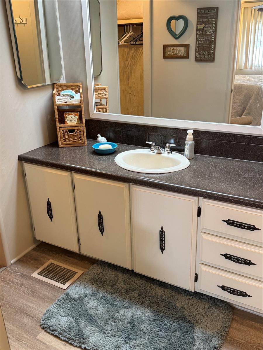 Image 11 of 25 For 41 Lafitte Drive