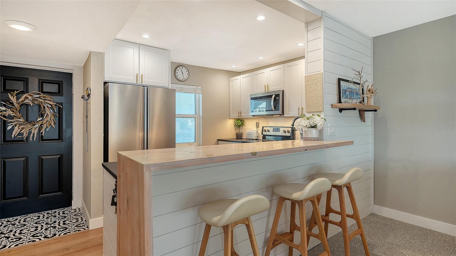 Image 10 of 76 For 4500 Gulf Of Mexico Dr  305