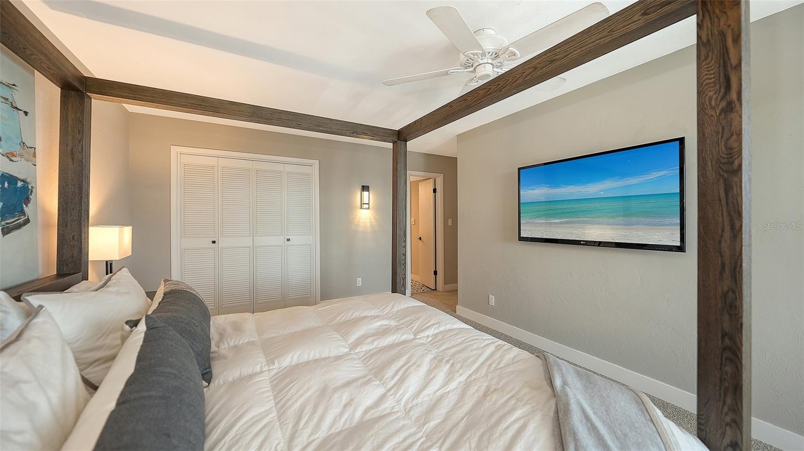 Image 25 of 76 For 4500 Gulf Of Mexico Dr  305