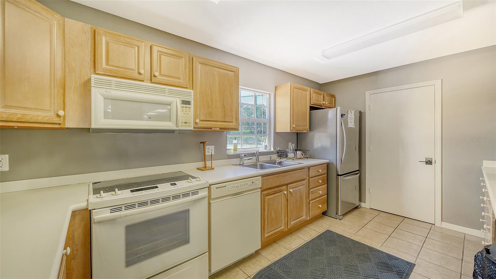 Image 56 of 76 For 4500 Gulf Of Mexico Dr  305