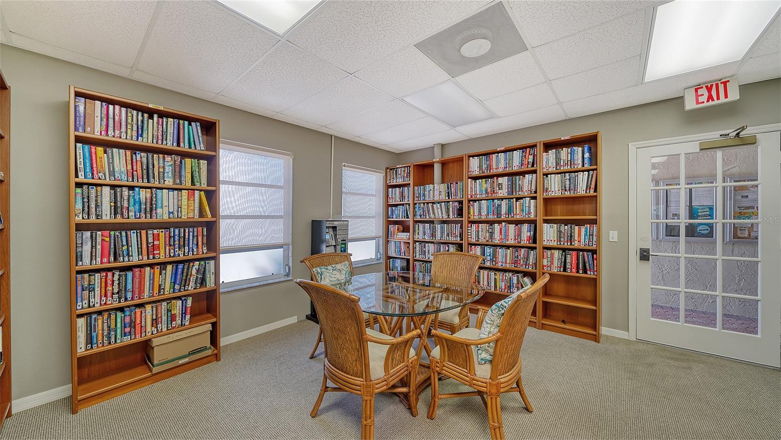 Image 58 of 76 For 4500 Gulf Of Mexico Dr  305