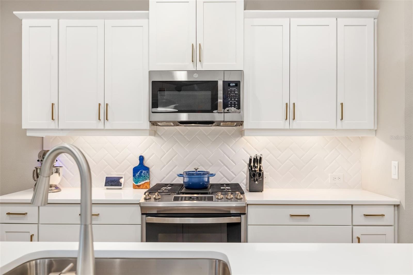 Image 11 of 64 For 200 Corsano Drive