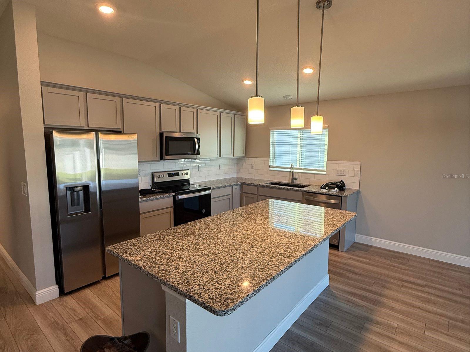 Image 16 of 34 For 7326 34th Court E