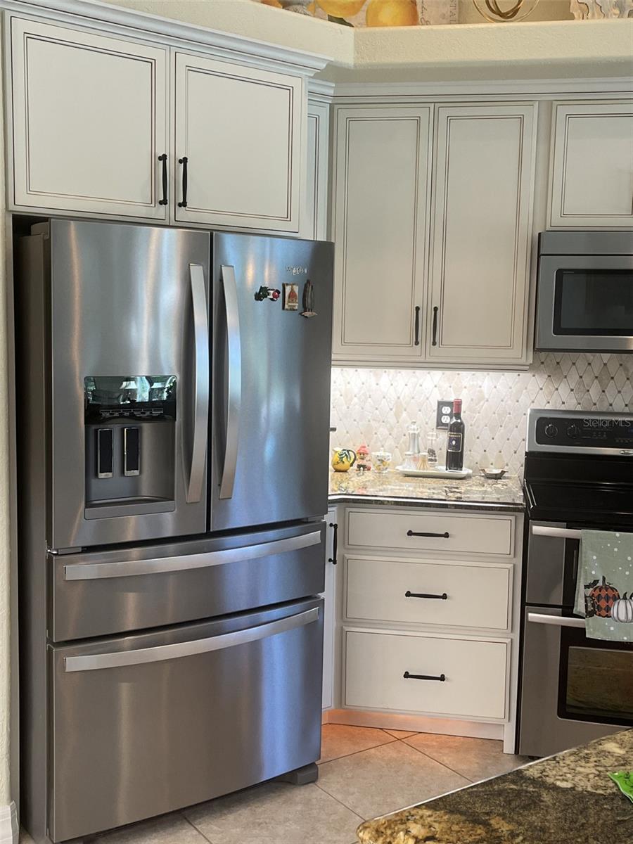 Image 13 of 38 For 265 White Marsh Lane