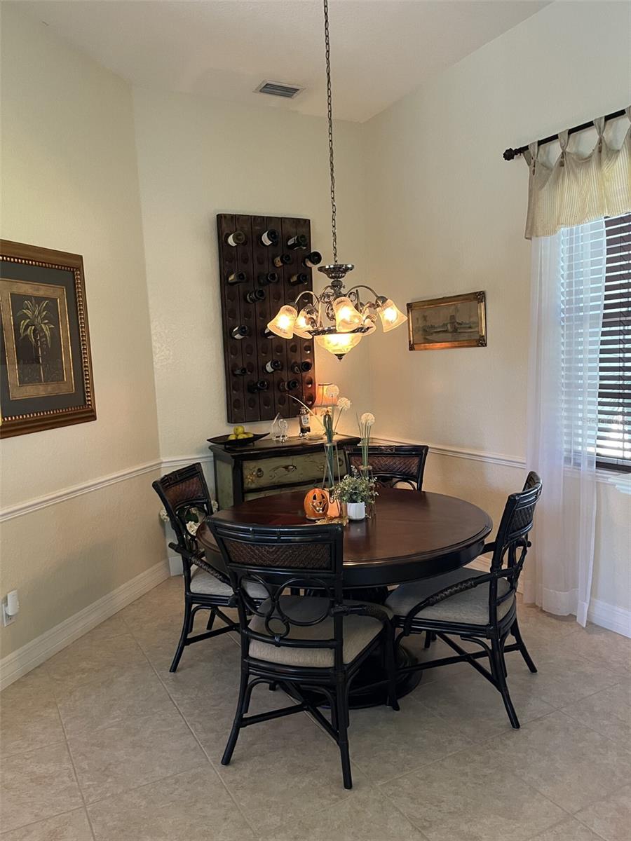 Image 8 of 38 For 265 White Marsh Lane