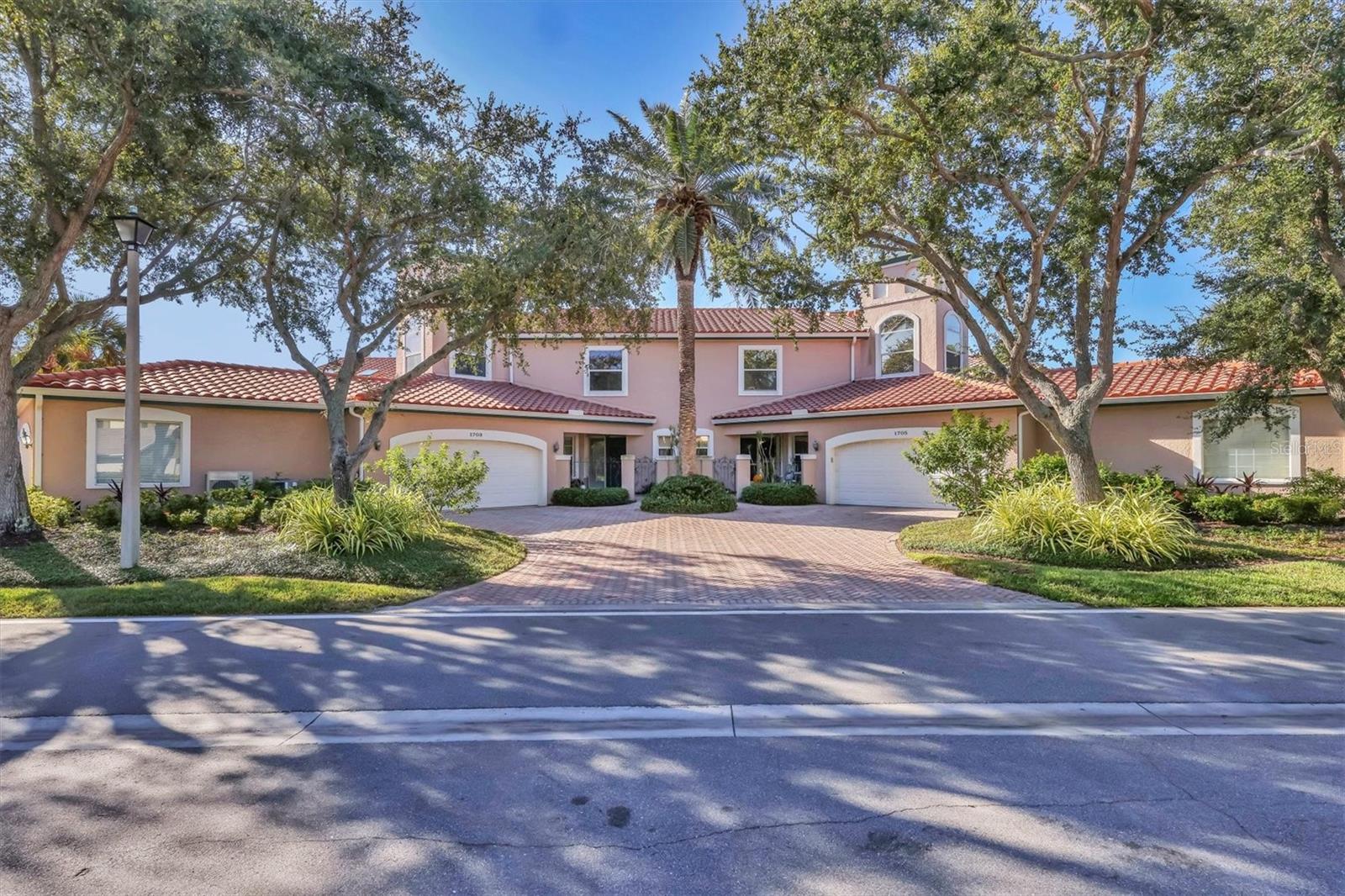 Image 2 of 69 For 1703 Starling Drive 1703